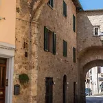 Apartment Residenza Storica Porta San Rocco *